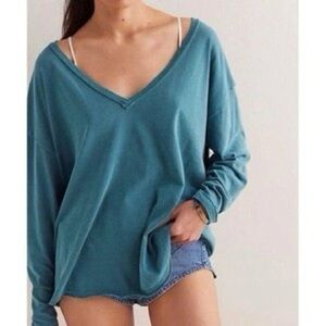 We The Free Nina V-Neck Long-Sleeve Tee